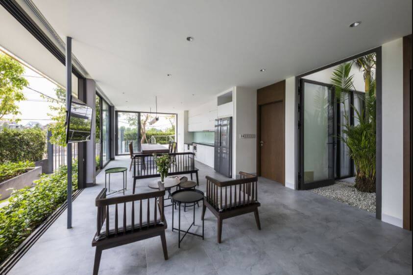 Nhà 2 Tầng Không Gian Mở