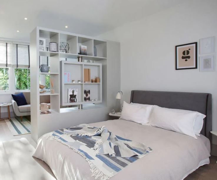 Kệ trang trí kịch trần nhà 20m2
